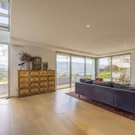Saint Bernard Heights Villa