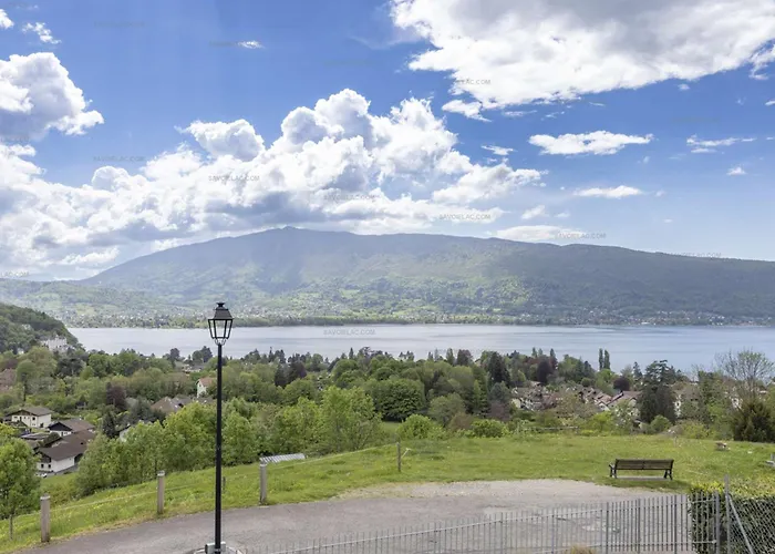 Saint Bernard Heights * Menthon-Saint-Bernard